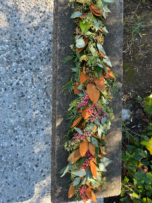 Fresh Magnolia Seeded Eucalyptus and Pepperberry Garland