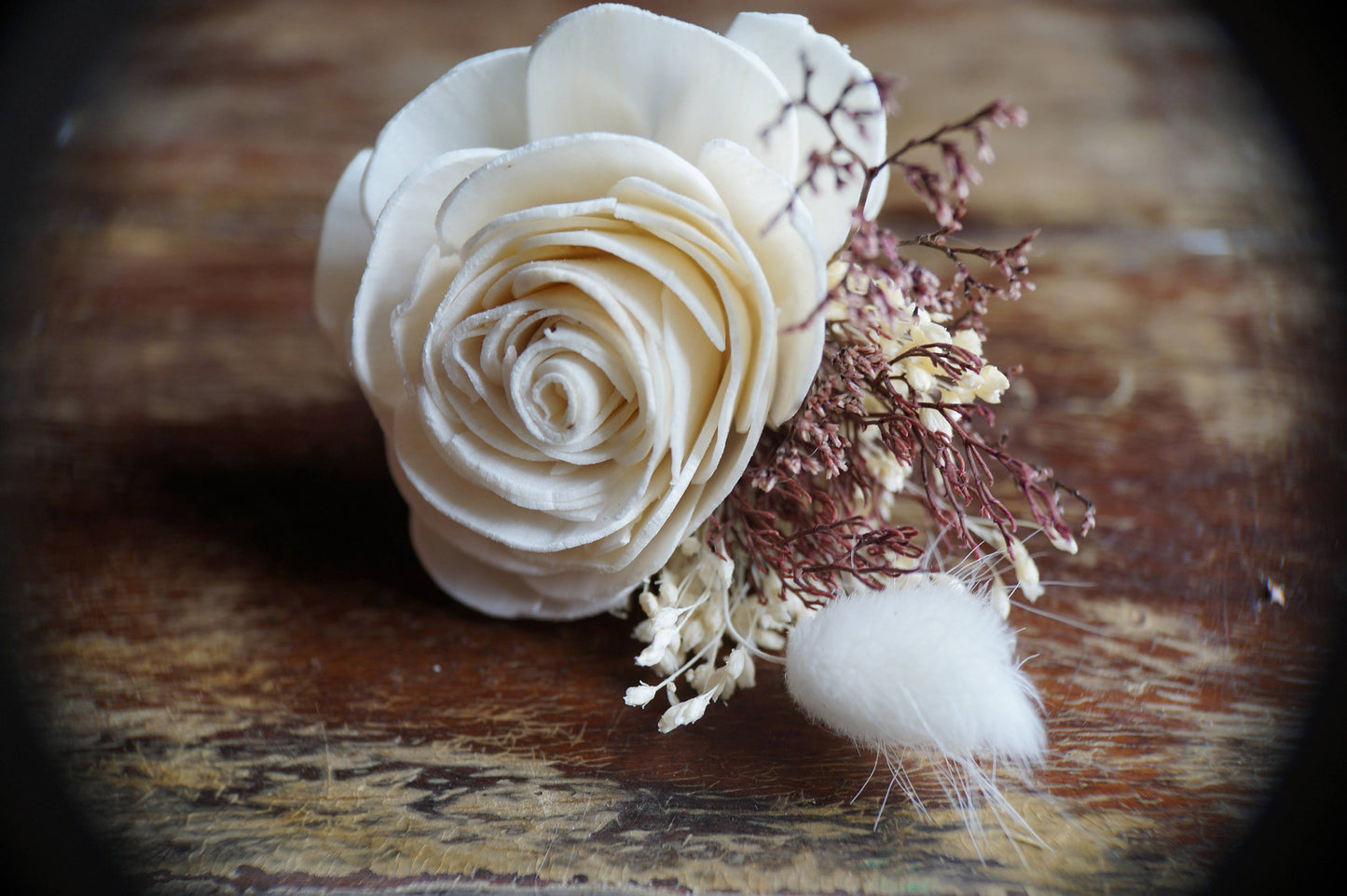 Peaches N Creme Sola Flower Boutonniere