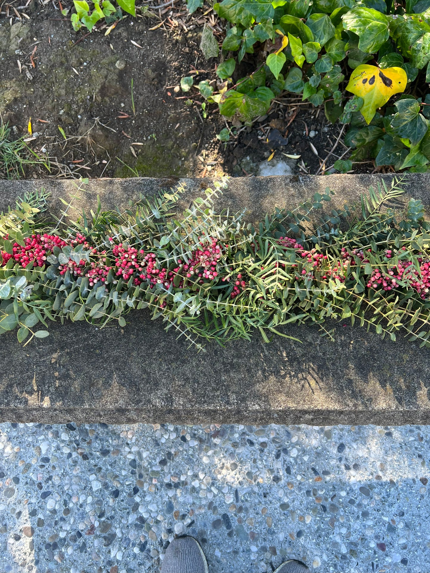 Fresh Spiral Eucalyptus and Pepperberry Garland