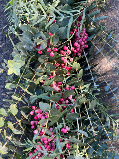 Fresh Spiral Eucalyptus and Pepperberry Garland