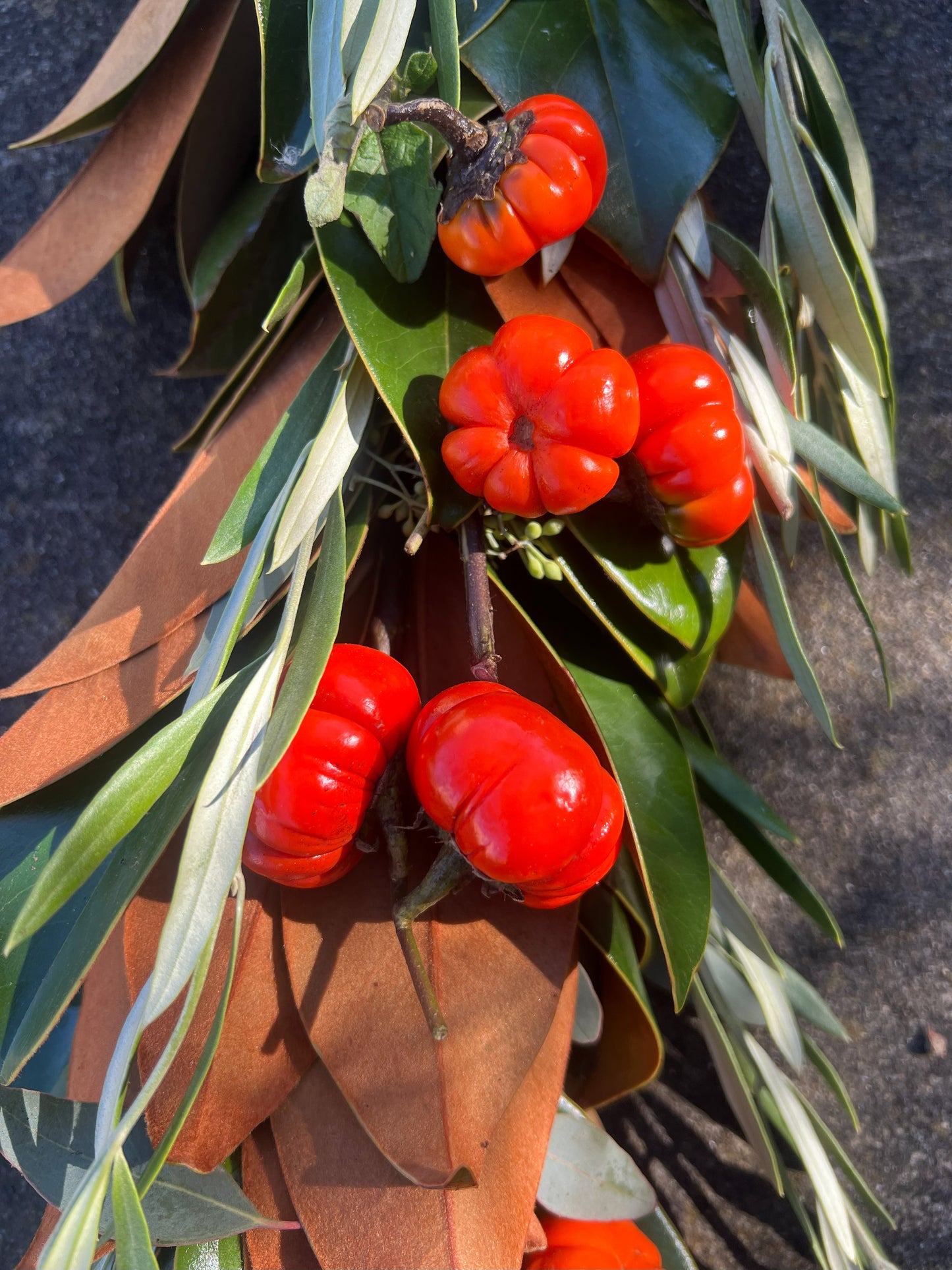 Fresh Magnolia Olive and Pumpkin Tree Garland