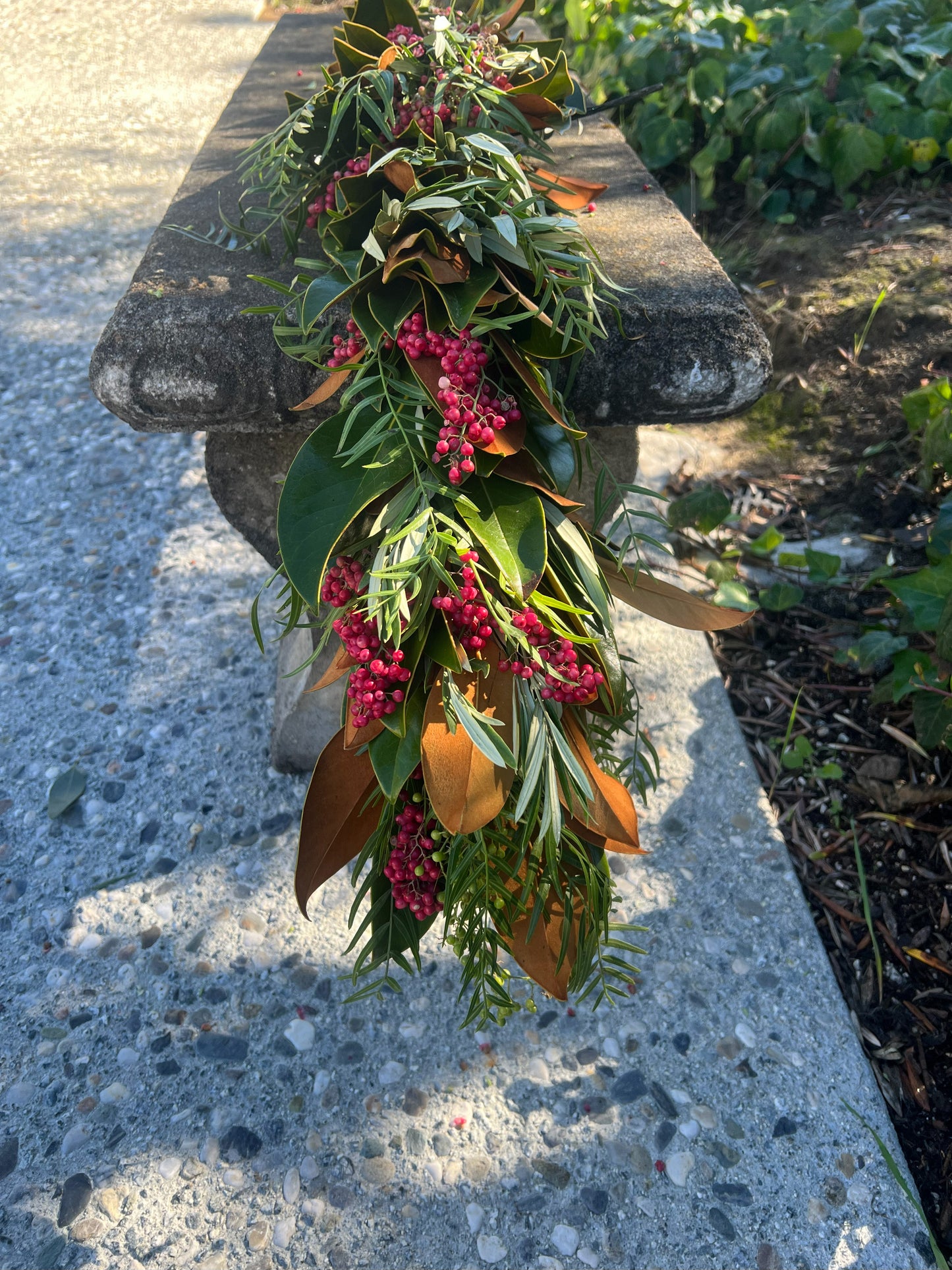 Fresh Magnolia Olive and Pepperberry Garland