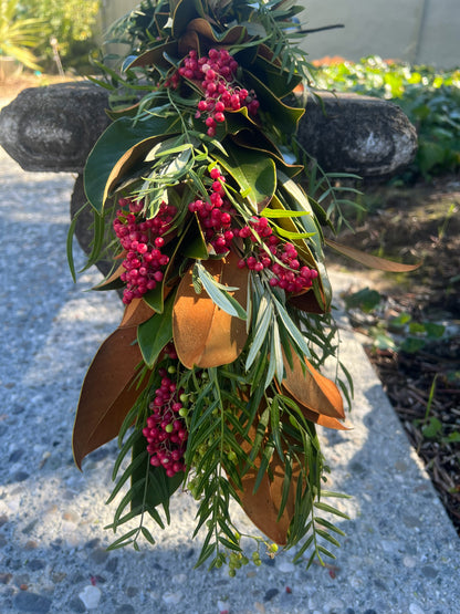 Fresh Magnolia Olive and Pepperberry Garland
