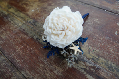 Ocean Song Sola Flower Boutonniere