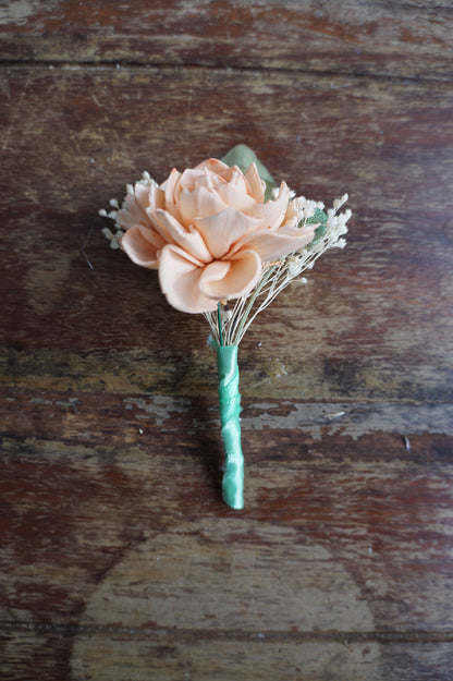 Mint Sorbet Sola Flower Boutonniere