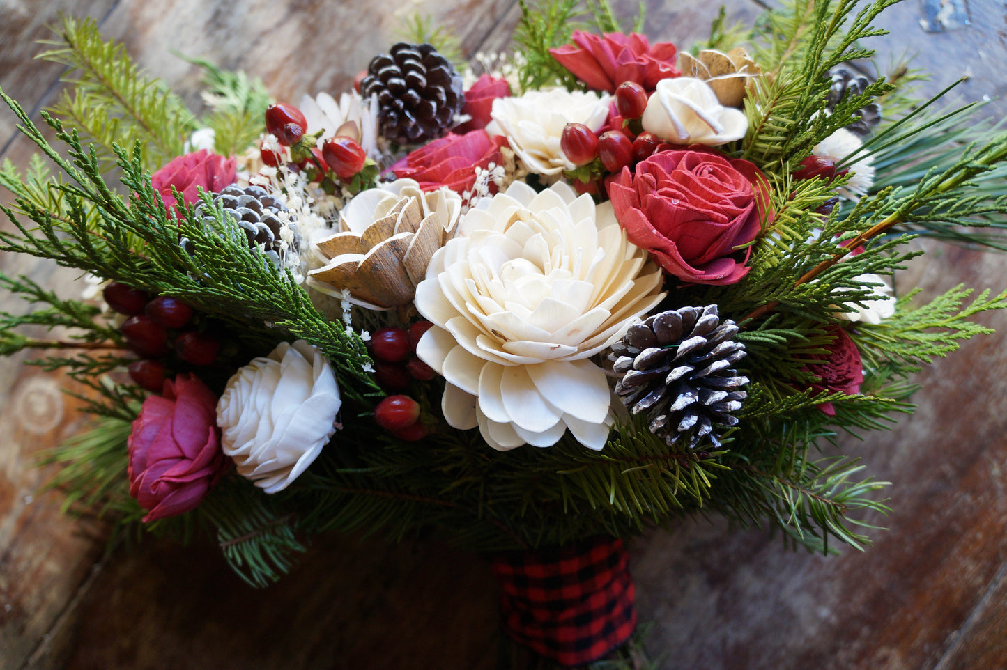 Winter Cottage Christmas Wood Flower Bouquet