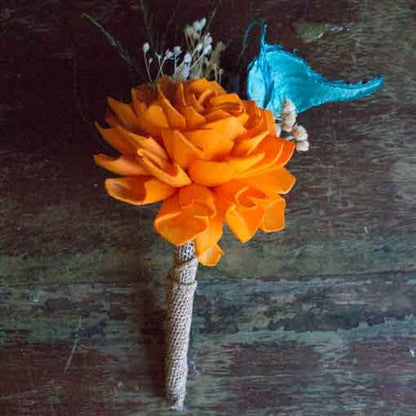 Joya Del Mar Sola Flower Boutonniere