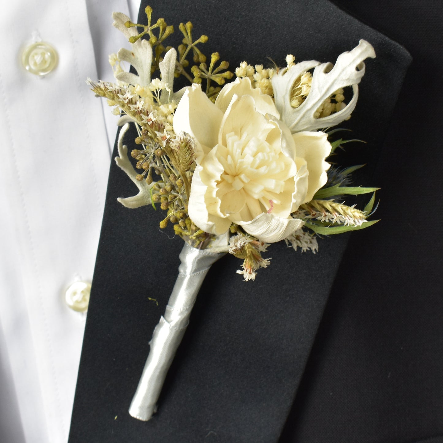 White and Gray Sola Flower Boutonniere// Wood Flower Boutonniere//"Something Blue" Sola Flower Boutonniere