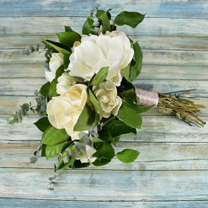 Simply Magnolia Wood Flower Bouquet Collection