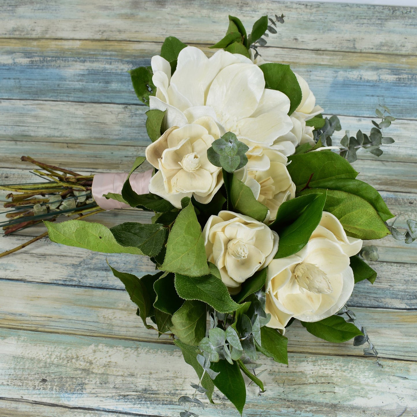 Simply Magnolia Wood Flower Bouquet Collection