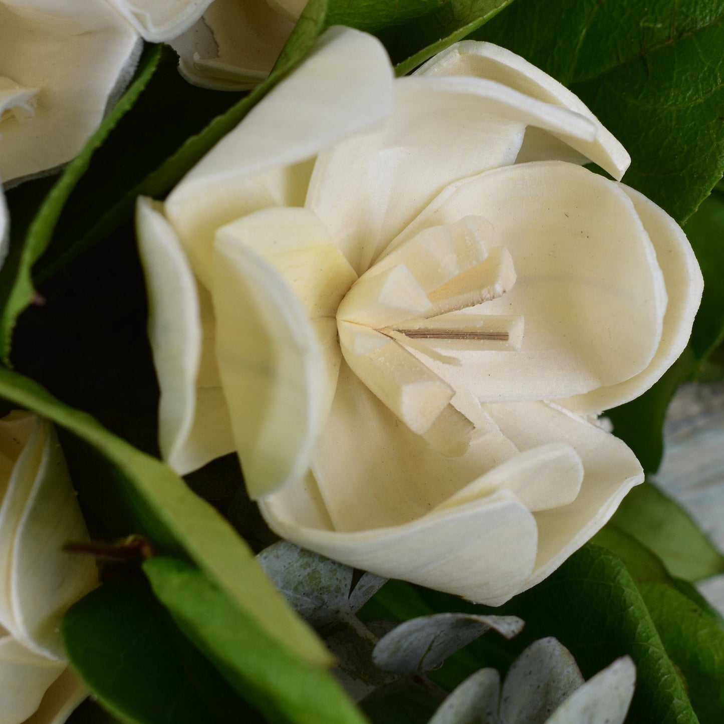 Simply Magnolia Wood Flower Bouquet Collection