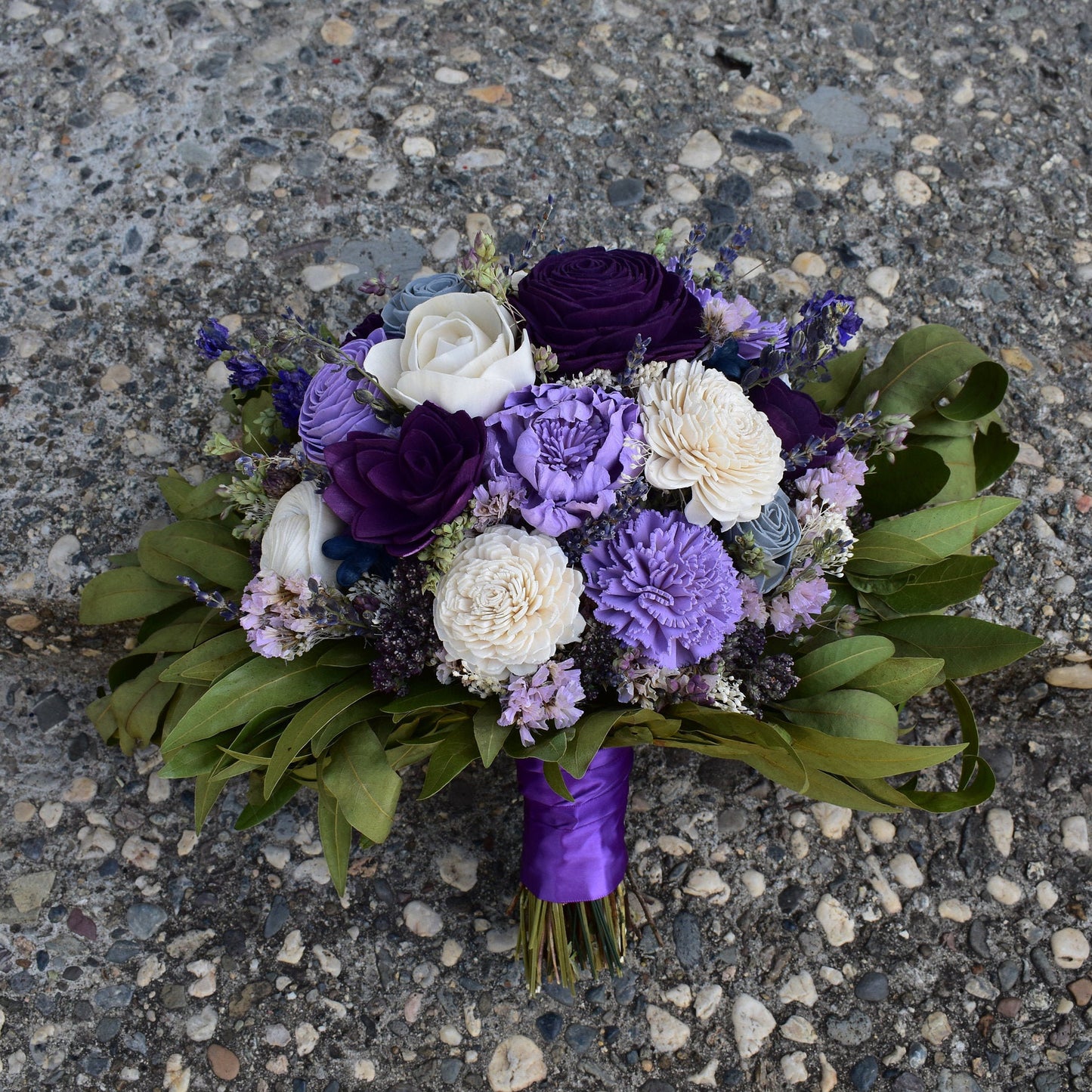 Petite Amour Wood Flower Bouquet