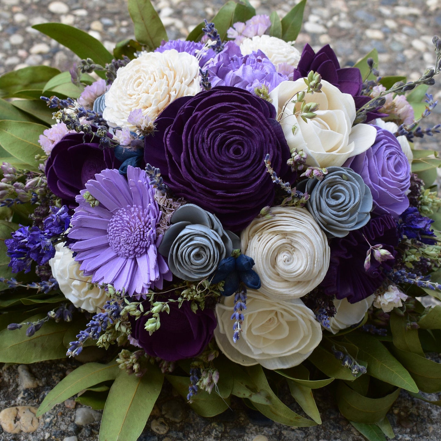 Petite Amour Wood Flower Bouquet