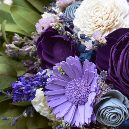 Petite Amour Wood Flower Bouquet