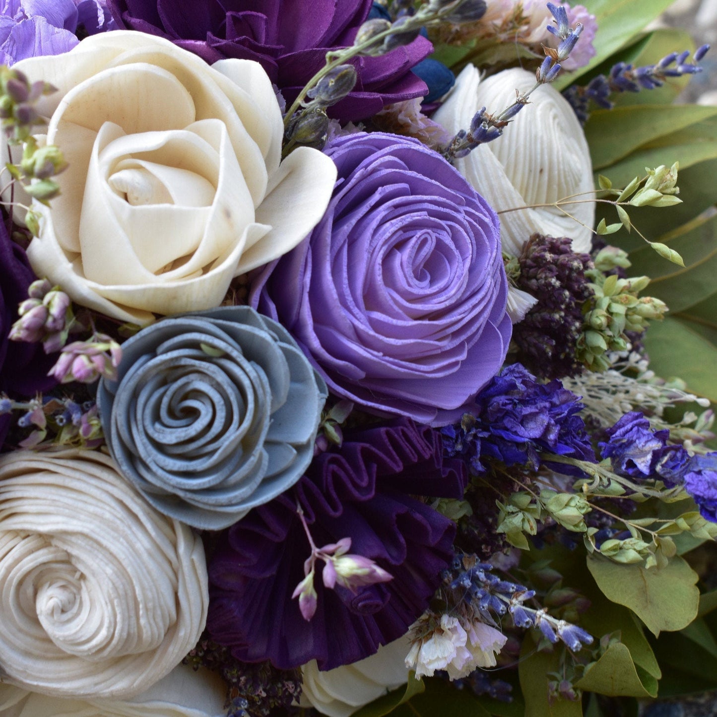 Petite Amour Wood Flower Bouquet