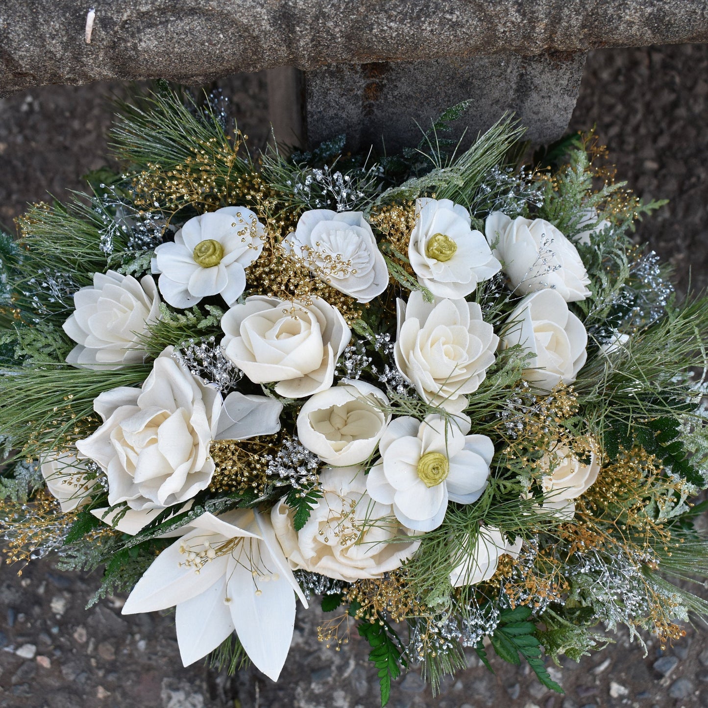 Winter Wonderland Christmas Wood Flower Bouquet